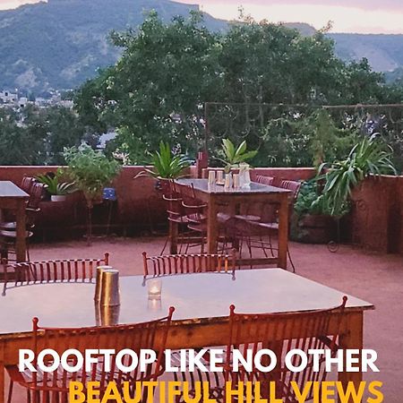 Chillout - A Boutique Hotel & Rooftop Restaurant Jaipur Ngoại thất bức ảnh