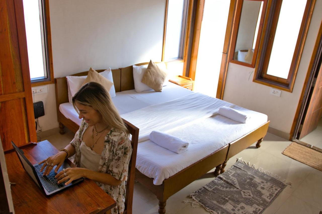 Chillout - A Boutique Hotel & Rooftop Restaurant Jaipur Ngoại thất bức ảnh